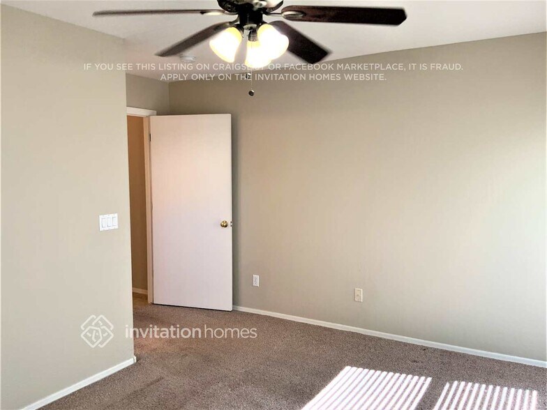Building Photo - 28548 N Epidote Dr