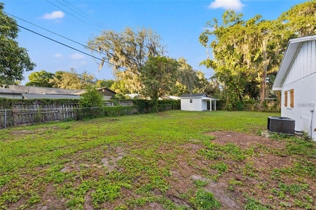 Building Photo - 508 Brooker Rd