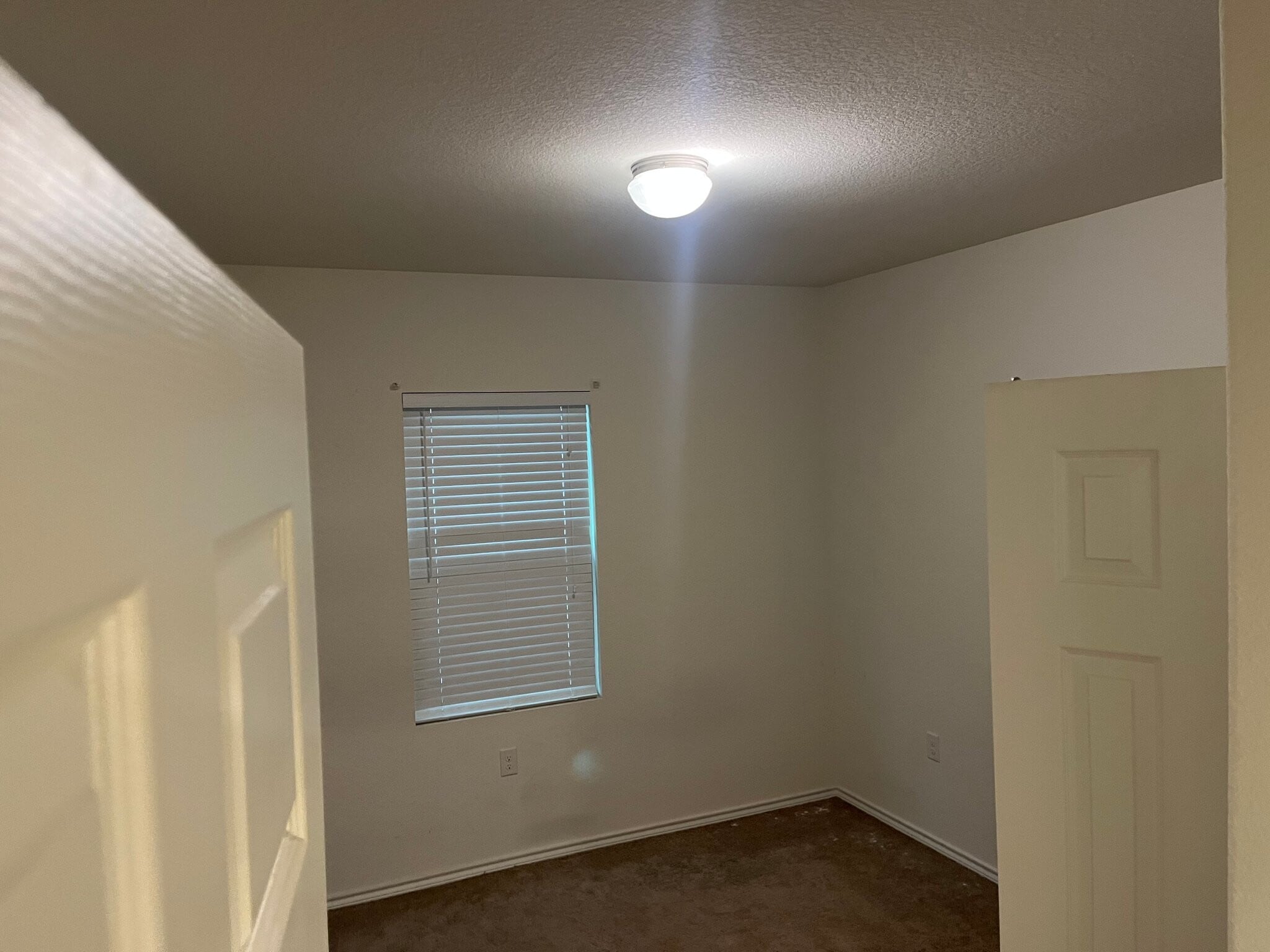 Building Photo - 6317 Graymont Dr