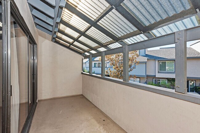 Building Photo - Your New Home Awaits