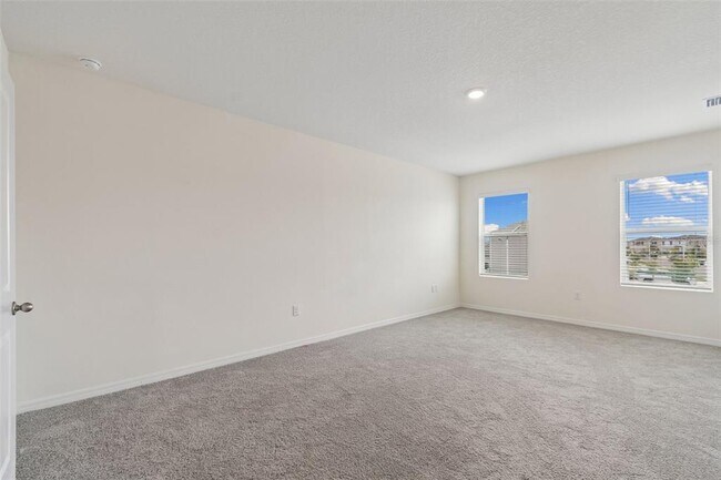 Building Photo - 8454 Ender Hls Dr