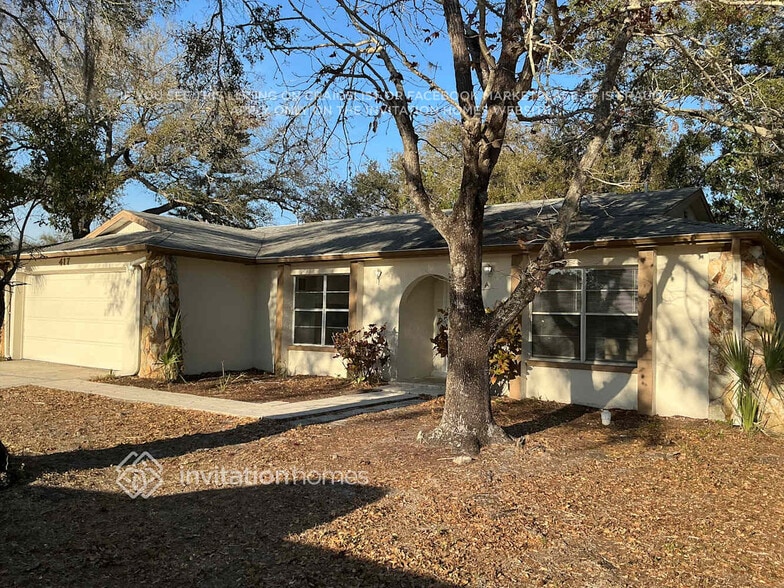 Building Photo - 417 Oakleaf Blvd