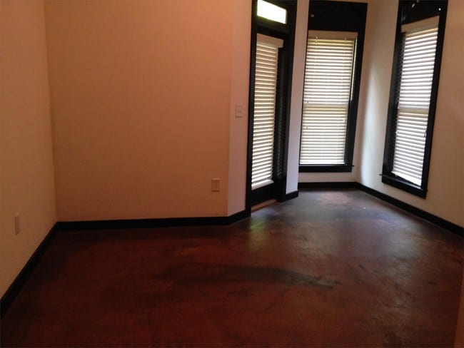 Building Photo - 250 Martha Dr