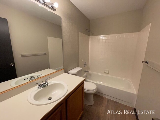 Building Photo - 4610 Lasater Trail