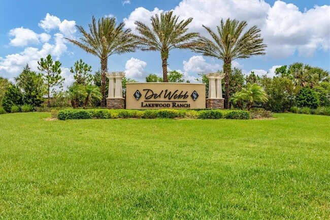 Building Photo - 17910 Waterville Pl