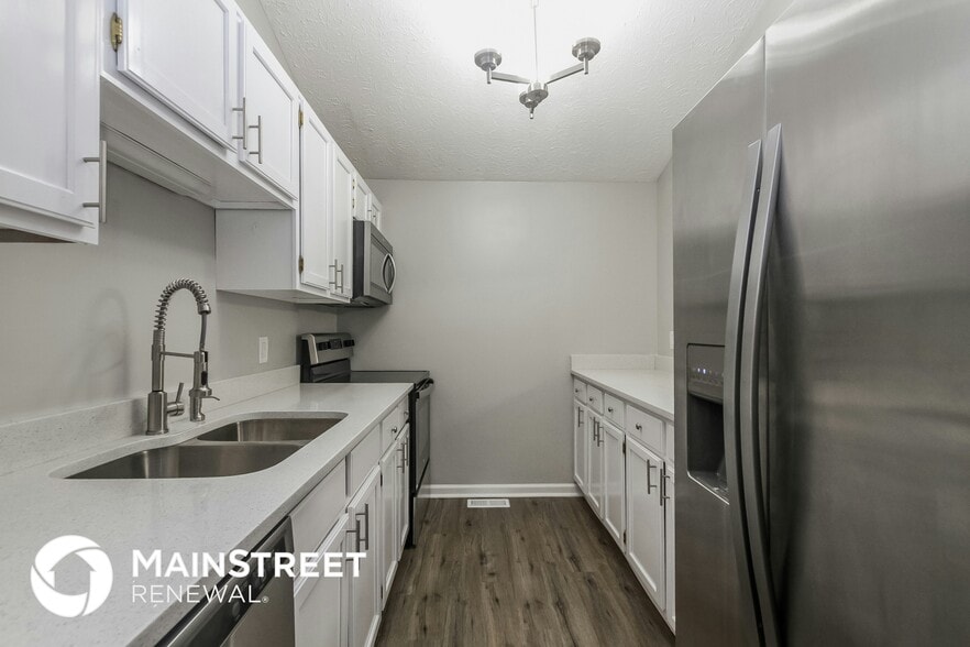 Building Photo - 4212 Clayburn Dr
