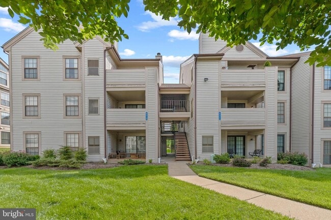 Building Photo - 6921 Mary Caroline Cir