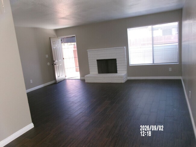 Building Photo - 6811 Klamath Way