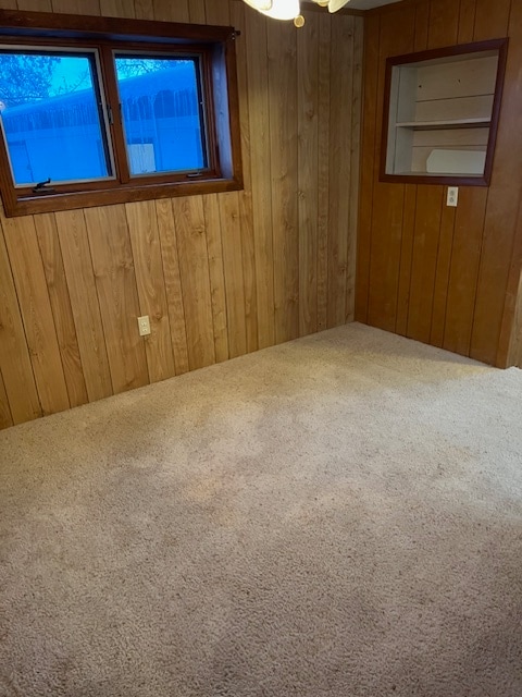 Building Photo - 5508 Lake Helena Dr