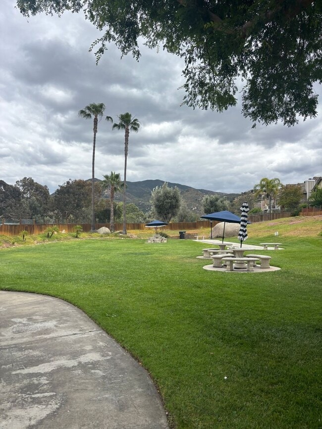 Building Photo - 2 Bedroom 2 Bathroom Condo Living in Great Community Located At West Village Of Singing Hills HOA.