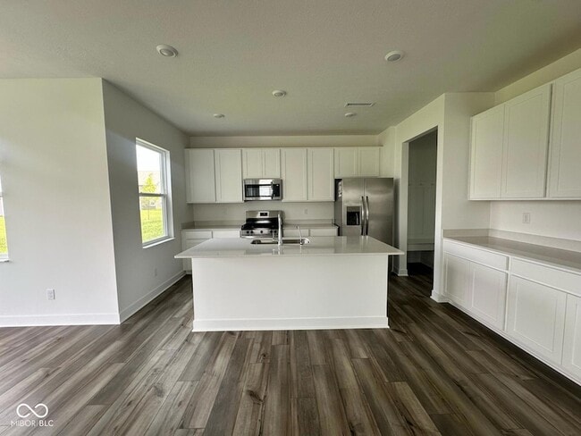 Building Photo - 7524 Fallsworth Dr