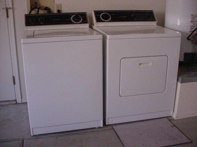 Building Photo - UNFURNISHED AGE RESTRICTED HOUSE  INCLUDES BONUS ROOM