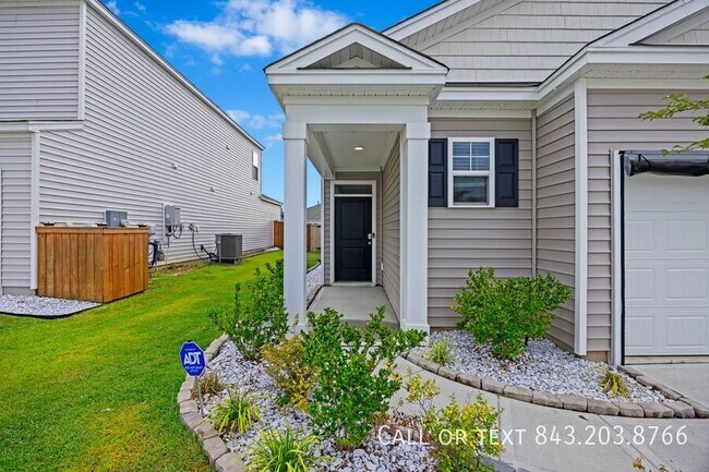 Building Photo - 103 Green Passage Ln