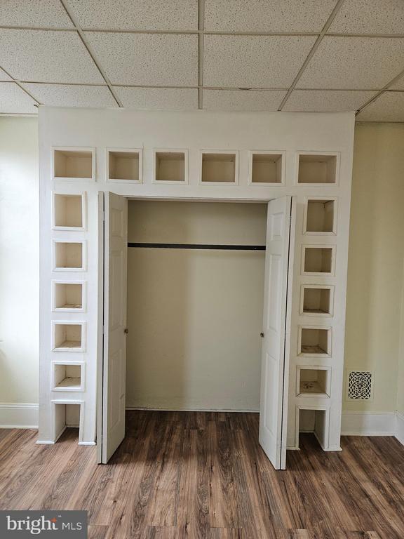 Building Photo - 3050 N Sydenham St