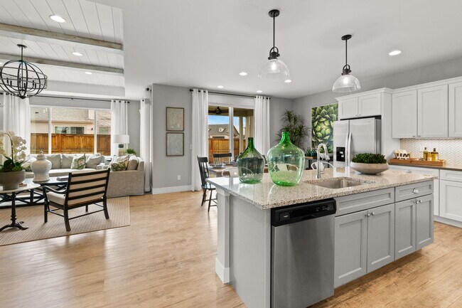 Building Photo - 1516 Wild Bill Way