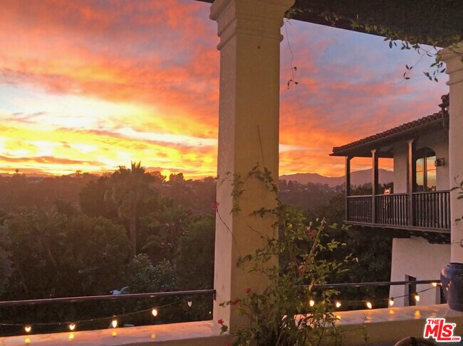 Building Photo - 242 Mabery Rd