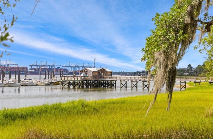 Daniel Island Ferry to downtown Charleston. - 107 Etta Way