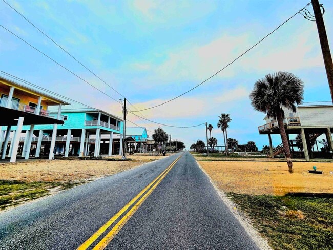 Building Photo - 21155 Keaton Beach Dr
