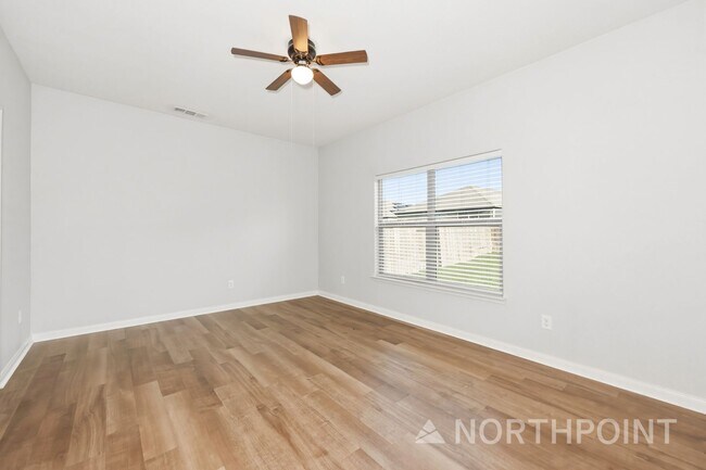 Building Photo - 5 BR/2.5BA | Updated Single Family Home | 2-Car Garage Parking | In Venus!