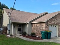 Building Photo - 1017D Creel St
