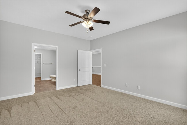 Building Photo - 7232 Paisley Cir