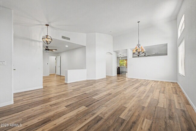 Building Photo - 16148 N 157th Dr