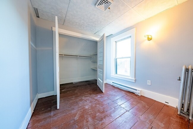 Building Photo - 47 Marblehead St