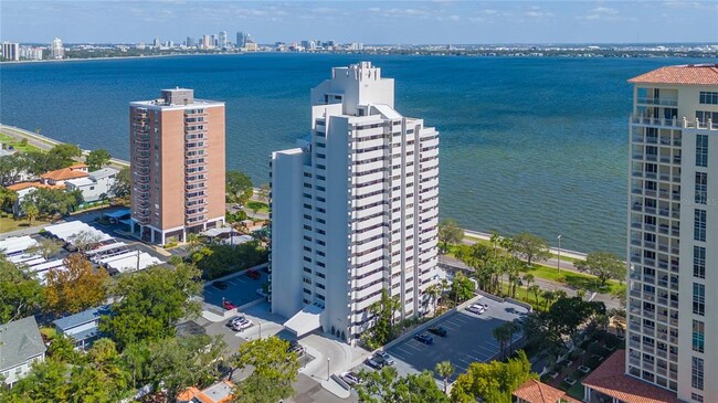 Building Photo - 4141 Bayshore Blvd