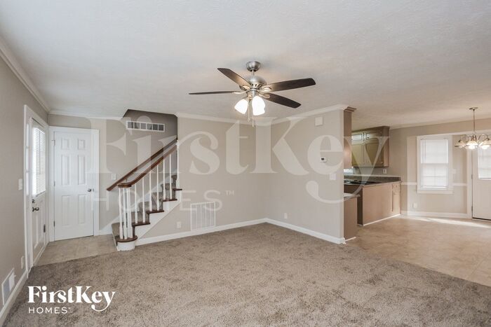 Building Photo - 5224 Parkside Dr SE