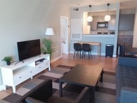 Building Photo - 1901 Crossing Pl