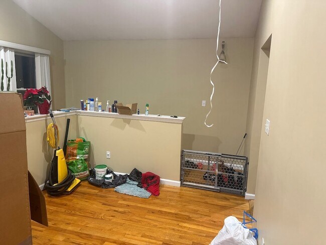 Building Photo - 1336 K St