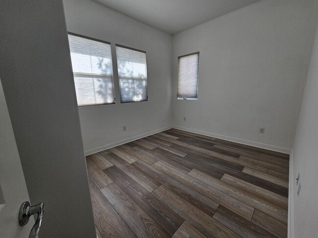 Building Photo - 20841 Acorn Cir