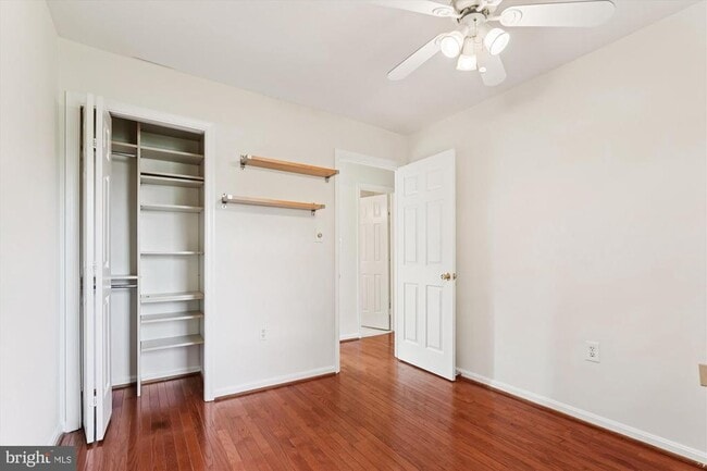Building Photo - 7213 Swansong Wy