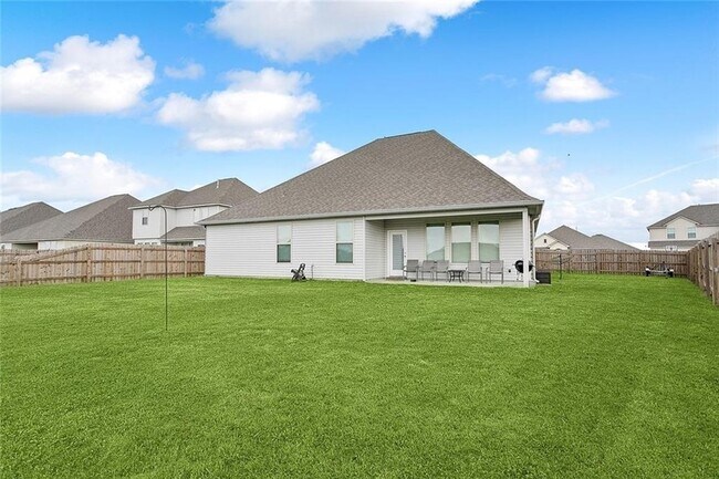 Building Photo - 117 Winford Arbor Ln