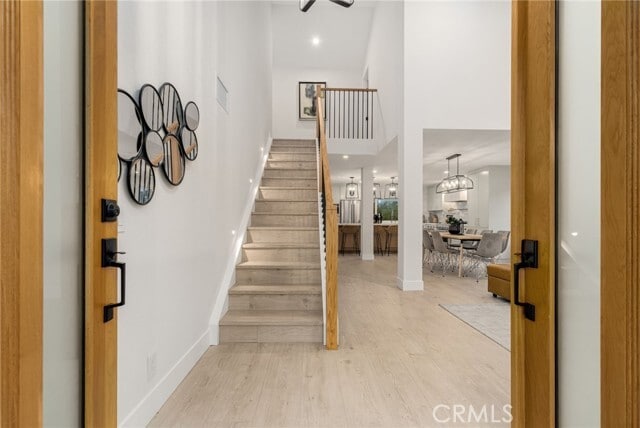 Building Photo - 24362 Via Santa Clara