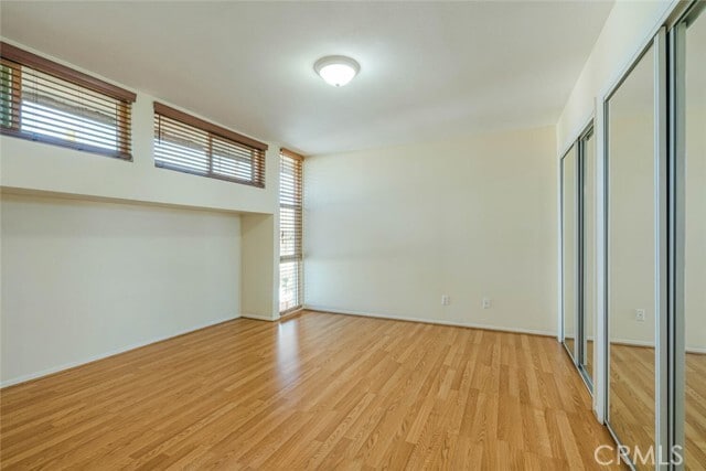 Building Photo - 5216 Lindley Ave