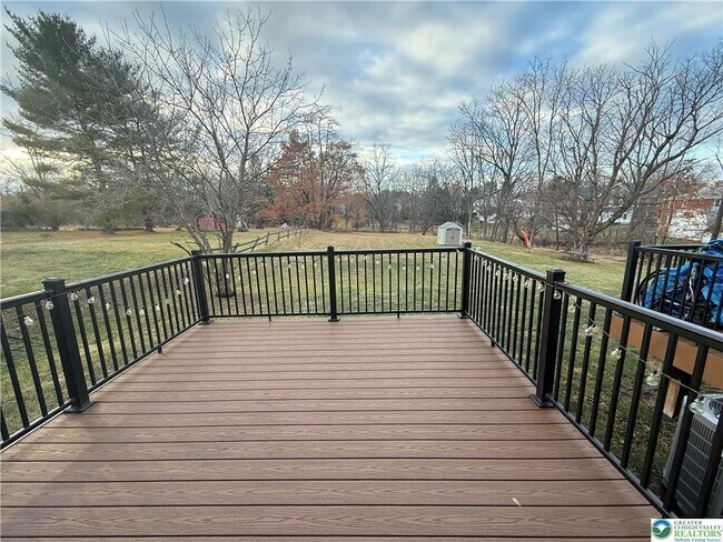 Building Photo - 39 John Alley