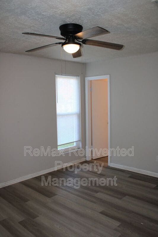 Building Photo - 3109 Jennifer Ct
