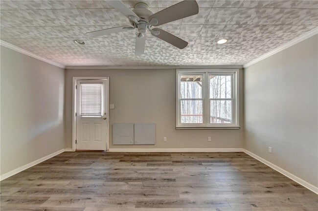 Building Photo - 3820 Ansley Park Dr NE