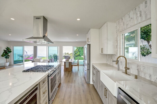 Building Photo - 27438 Elmbridge Dr