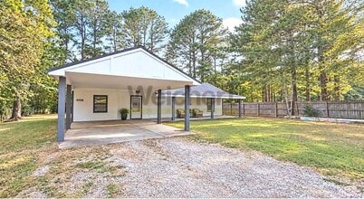 Building Photo - 4106 Orion St