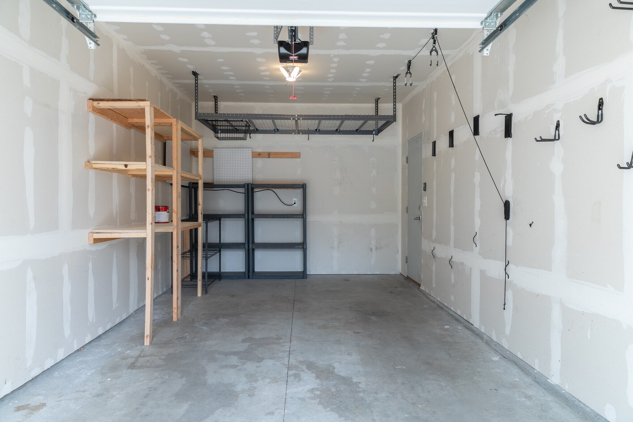 Building Photo - 1355 Zenobia St