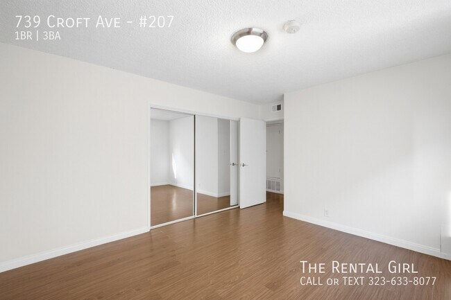 Building Photo - 739 Croft Ave
