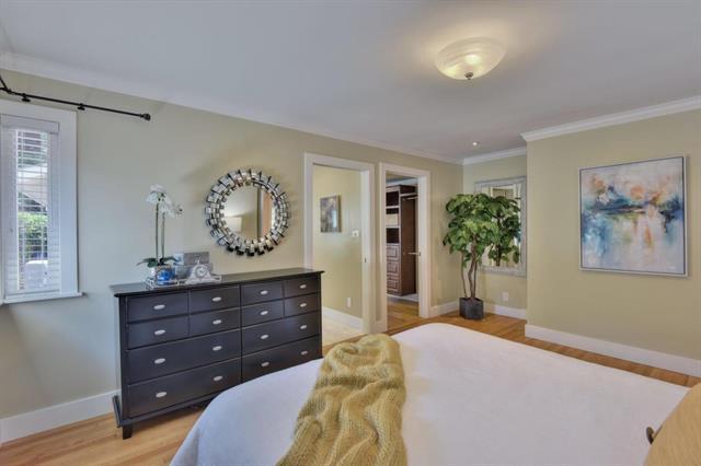 Building Photo - 1957 James Pl