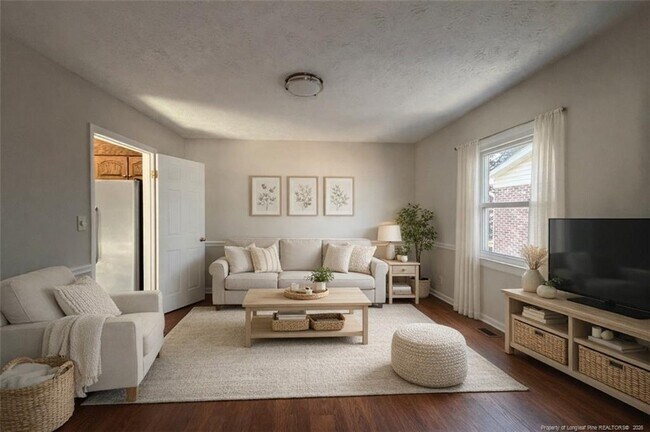 Building Photo - 6811 Mangrove Dr