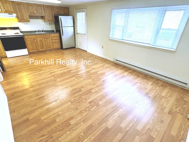 Building Photo - 80 8th St