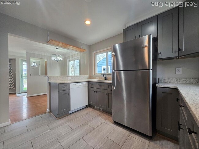 Building Photo - 28425 Alger St