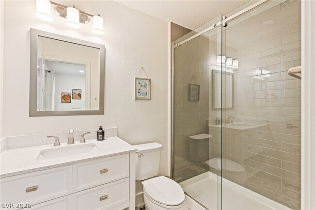 Building Photo - 4045 W Mardon Ave