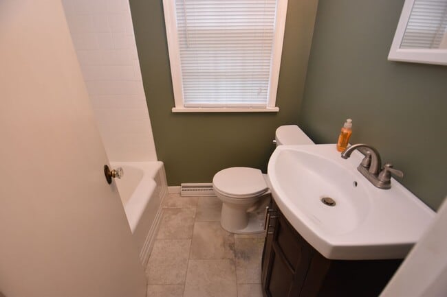 Building Photo - Upgraded South Bend IN home for rent. 2 bedroom 1 bath