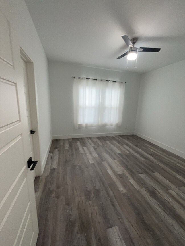 Building Photo - Custom Built 3/2/2 Delga Park! Trinity Trails Minutes from downtown Fort Worth!